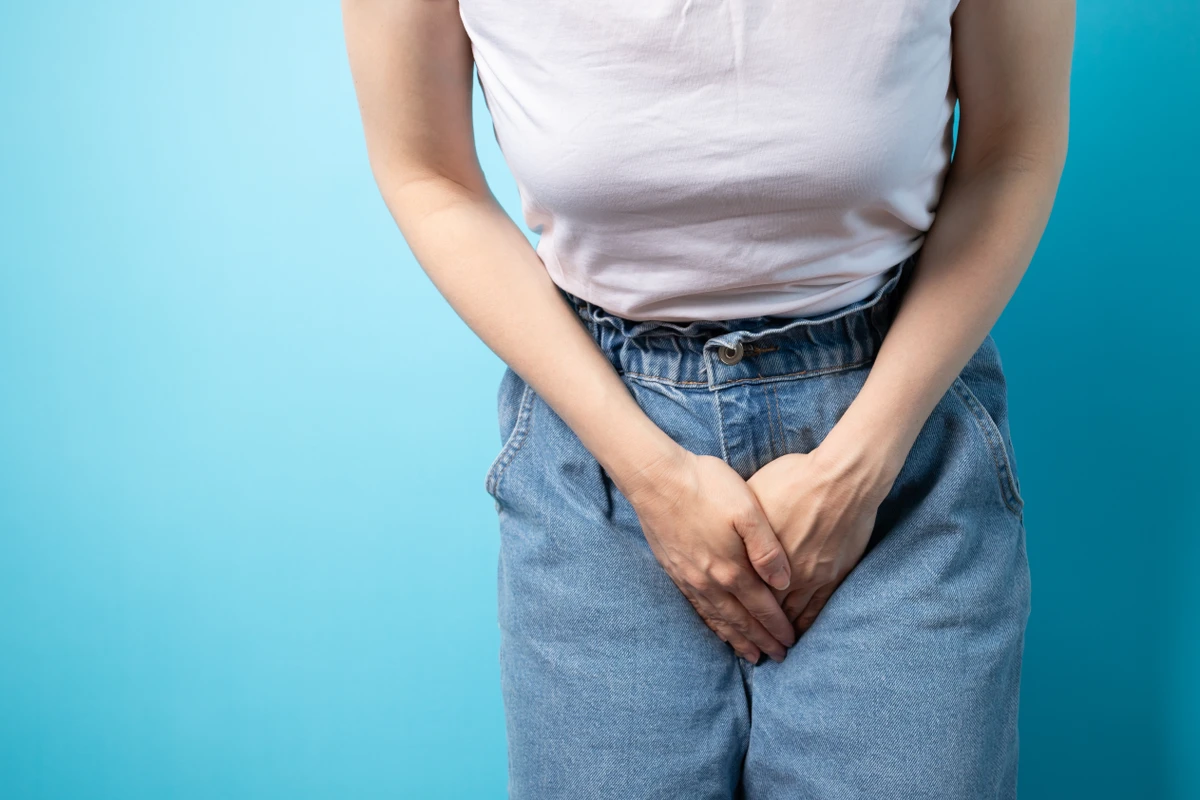 Incontinência urinária afeta milhões de brasileiros e especialistas alertam para tratamento
