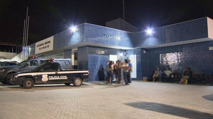 Suspeito de tentativa de assalto é preso após agredir mulher em Vila Velha