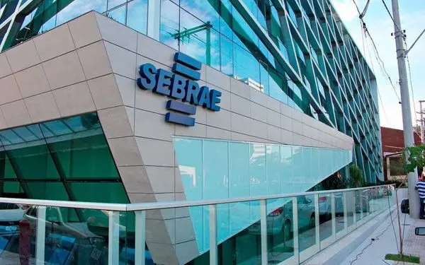 Sebrae/ES abre seleção para níveis médio e superior com salários de até R$ 6,8 mil