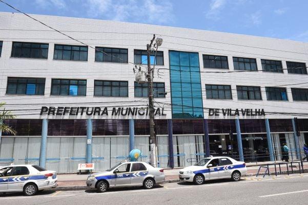 Mais de 34 mil vagas estão abertas em concursos e seleções; Espírito Santo reúne oportunidades em diversas áreas