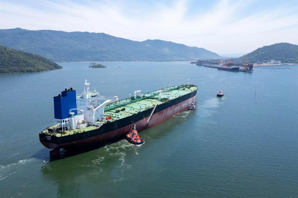 Portos ampliam investimentos para acompanhar crescimento da produção de petróleo do pré-sal