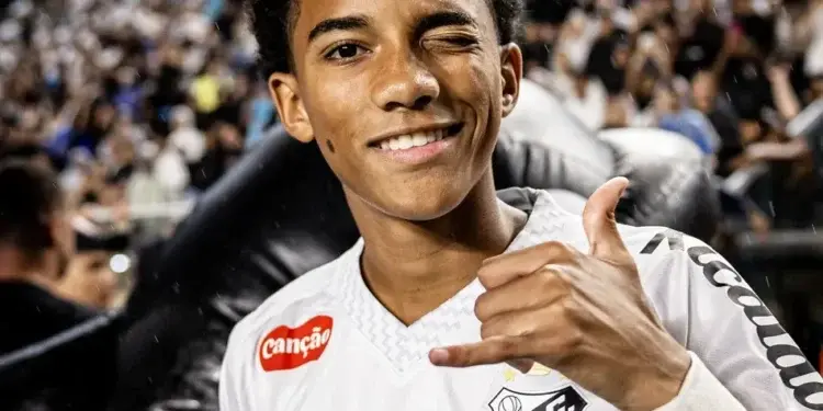 Robinho Jr. mira empréstimo para a Europa em busca de espaço no futebol profissional